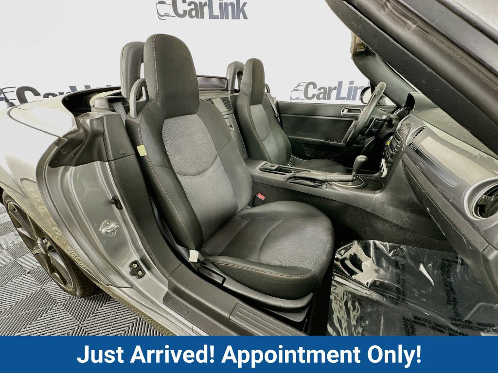 Used 2014 MAZDA MX-5 Miata Club RWD image 24