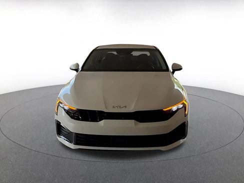 Used 2025 Kia K5 LXS FWD image 4
