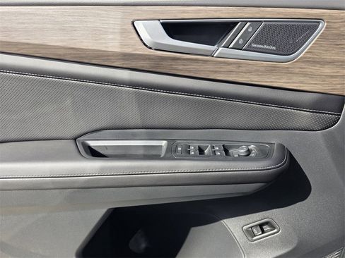 New 2026 Volkswagen Atlas SEL Premium R-Line image 17