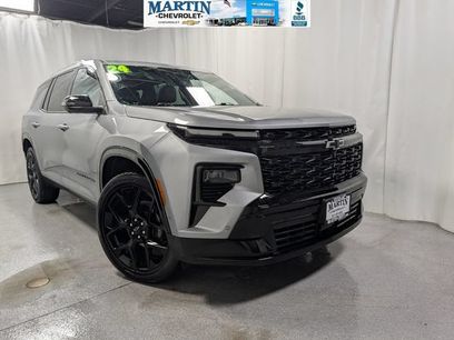 Used 2024 Chevrolet Traverse RS