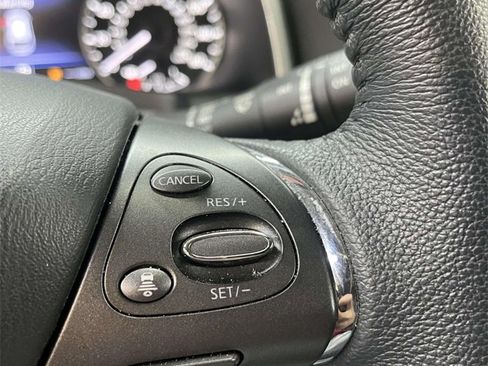 Used 2024 Nissan Murano SV image 23