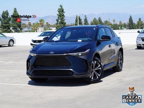 Used 2024 Toyota bZ4X AWD w/ Weather Package image 5