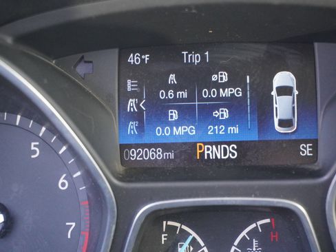 Used 2016 Ford Focus SE image 21