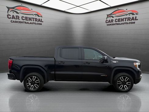 Used 2022 GMC Sierra 1500 AT4 w/ Driver Alert Package I image 7