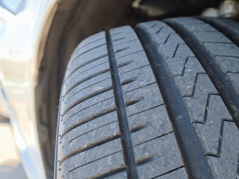 Used 2018 Lexus LC 500 Coupe image 11