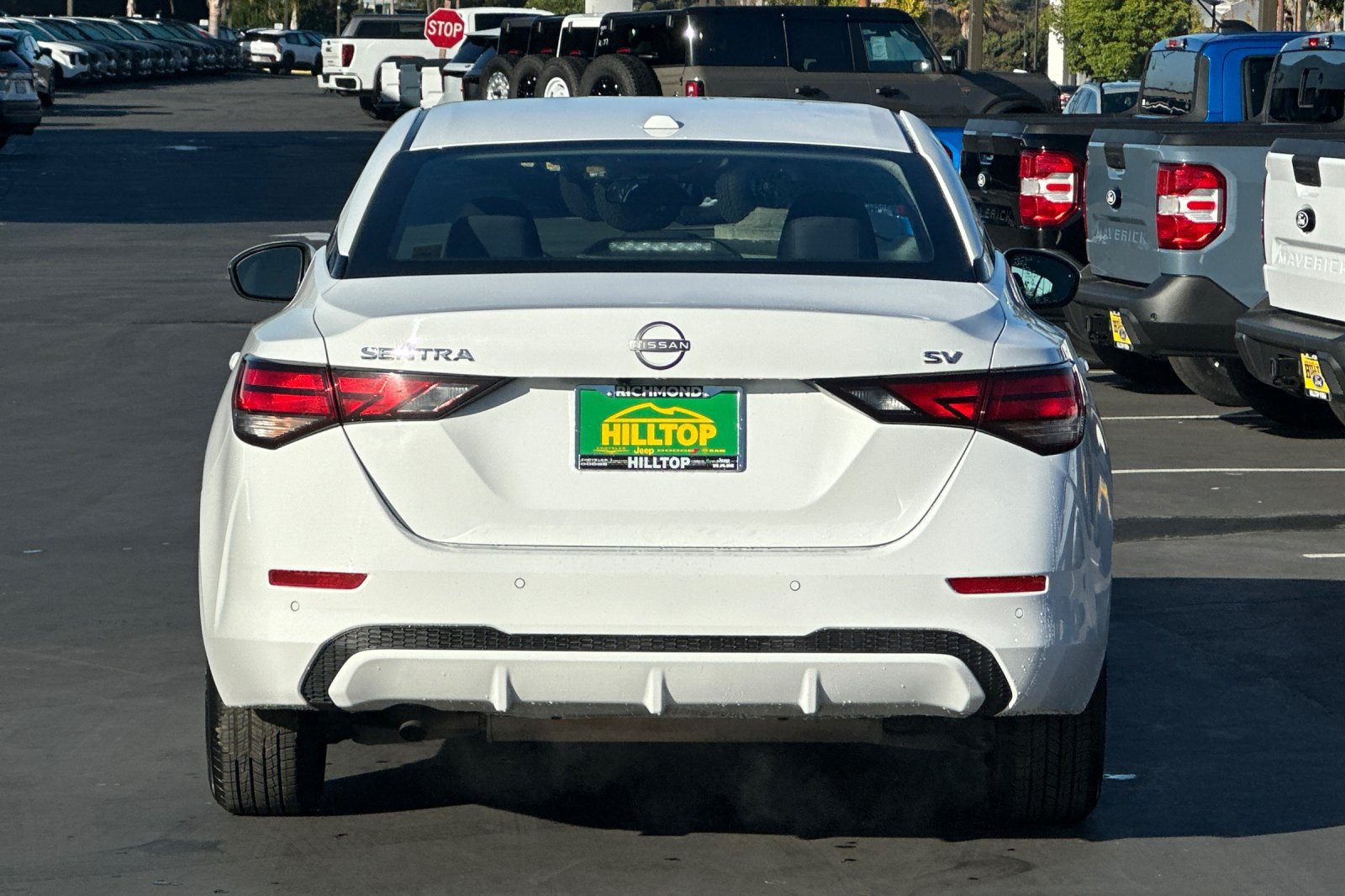 Used 2024 Nissan Sentra SV FWD image 6