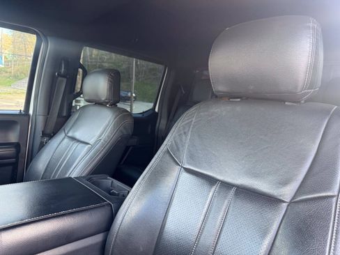 Used 2018 Ford F150 XLT w/ Equipment Group 302A Luxury AWD/4WD image 13