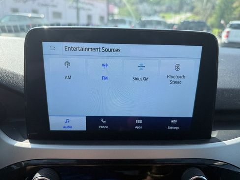 Used 2022 Ford Escape SEL w/ Technology Package AWD/4WD image 17