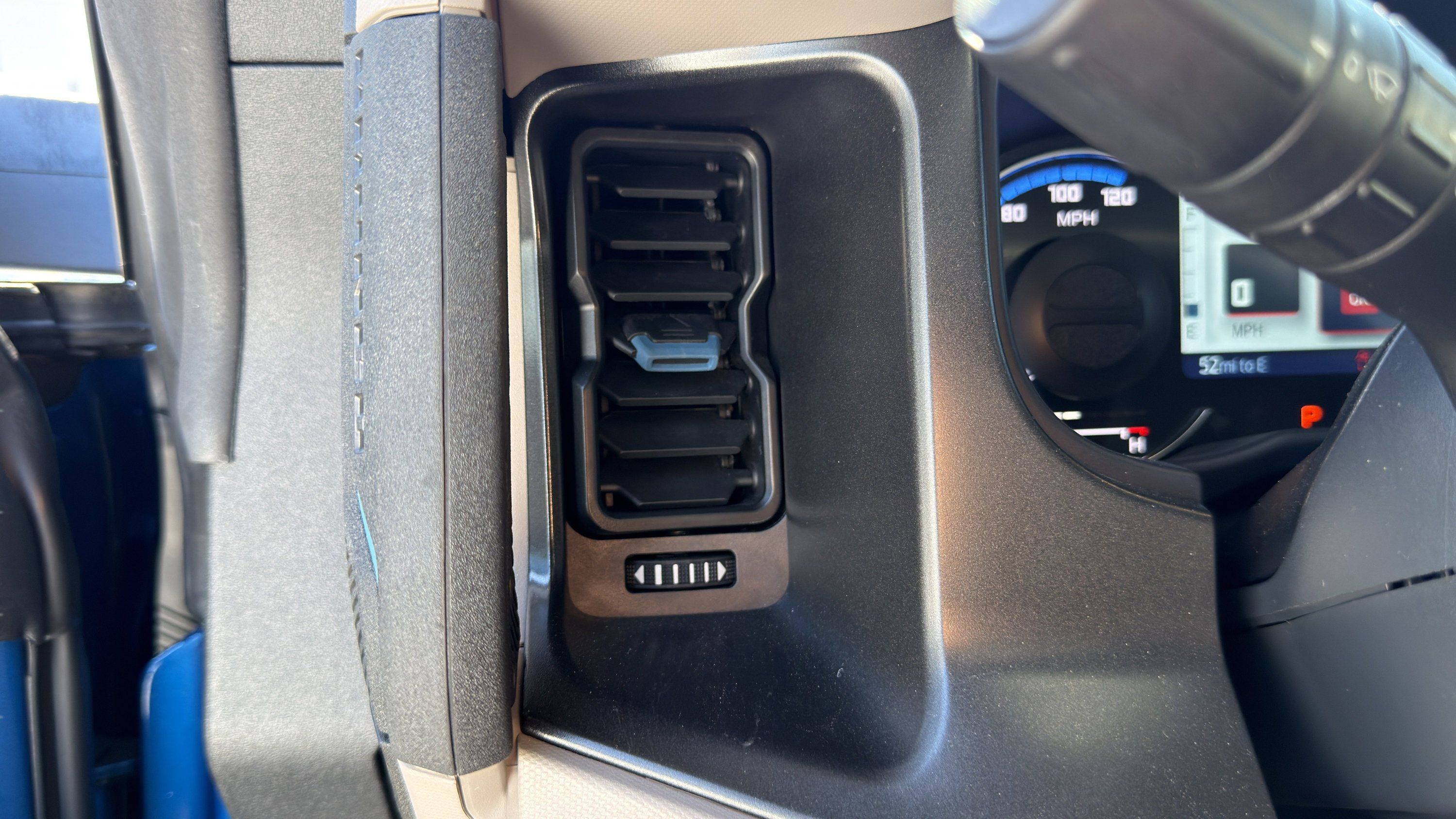 Used 2022 Ford Bronco Wildtrak AWD/4WD image 77