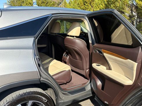 Used 2017 Lexus RX 350 2WD image 40