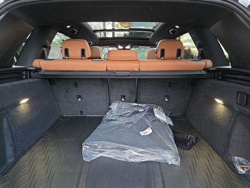 New 2026 BMW X5 xDrive40i w/ M Sport Package image 12