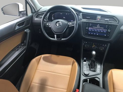 Used 2019 Volkswagen Tiguan SEL w/ 3rd Row Seat Package AWD/4WD image 6