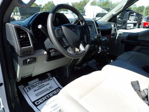 Used 2022 Ford F550 4x4 Regular Cab Super Duty image 28