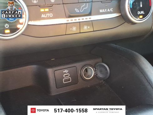 Used 2025 Ford Escape ST-Line FWD image 23