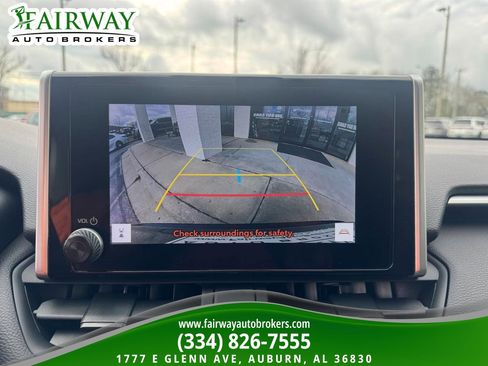 Used 2024 Toyota RAV4 AWD Hybrid image 22