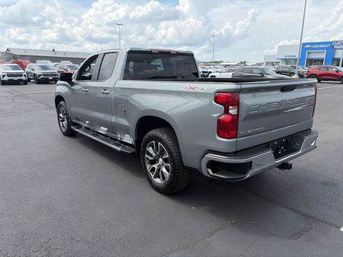 Used 2023 Chevrolet Silverado 1500 LT w/ LPO, Liner Protection Package AWD/4WD image 6