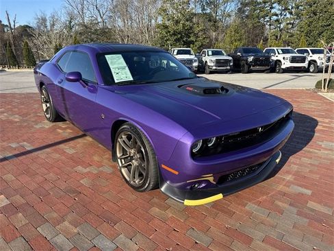 Used 2023 Dodge Challenger R/T Scat Pack w/ Plus Package image 37