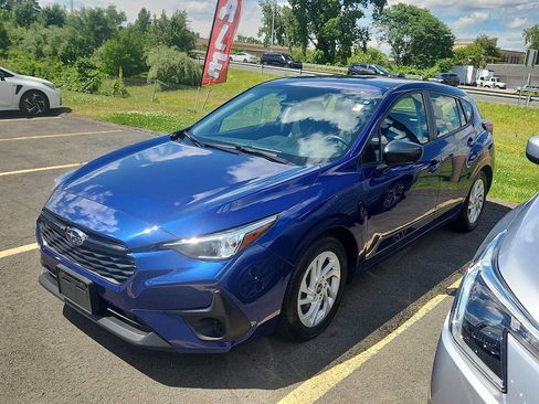 Used 2024 Subaru Impreza 2.0i AWD/4WD image 3