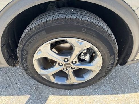 Used 2025 Ford Escape ST-Line AWD/4WD image 23