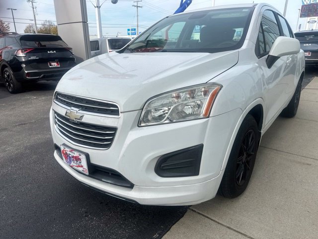Used 2016 Chevrolet Trax LS w/ LPO, Protection Package FWD image 1