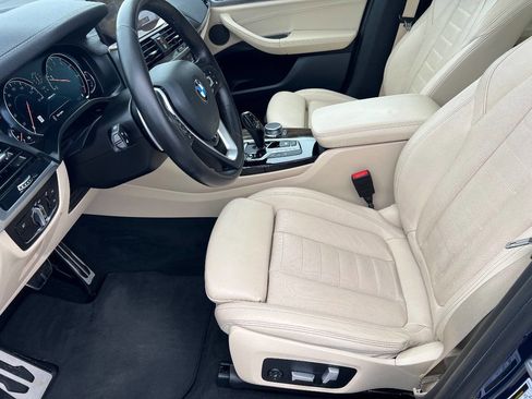 Used 2018 BMW X3 M40i image 17