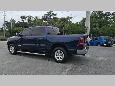 Used 2024 RAM 1500 Laramie AWD/4WD image 28