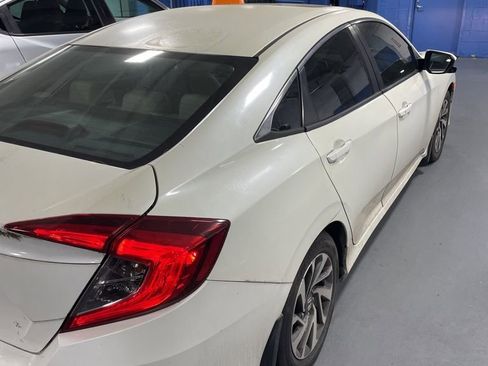Used 2016 Honda Civic EX image 5