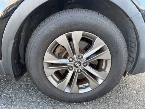 Used 2013 Hyundai Santa Fe Sport w/ Popular Equipment Pkg image 11