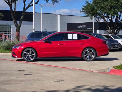 Used 2021 Hyundai Sonata SEL Plus w/ Tech Package FWD image 4