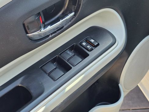 Used 2014 Toyota Prius C Two FWD image 28