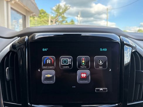 Used 2019 Chevrolet Traverse Premier w/ LPO, Floor Liner Package AWD/4WD image 37