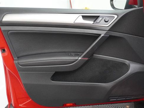 Used 2017 Volkswagen Golf Wolfsburg Edition FWD image 25