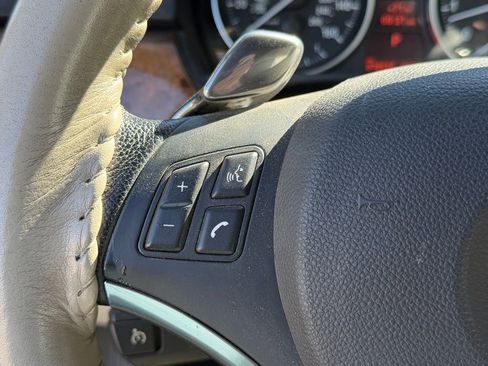 Used 2008 BMW 335i Convertible image 13