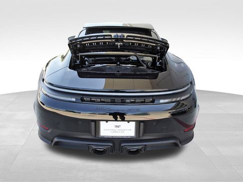 Used 2025 Porsche 911 Carrera GTS RWD image 19