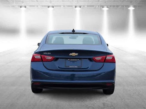 Used 2023 Chevrolet Malibu LS image 7