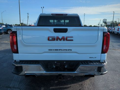 Used 2022 GMC Sierra 1500 SLT w/ SLT Premium Plus Package AWD/4WD image 5