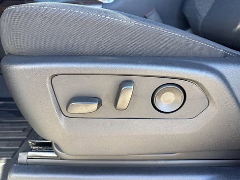 New 2026 GMC Sierra 1500 Elevation image 21