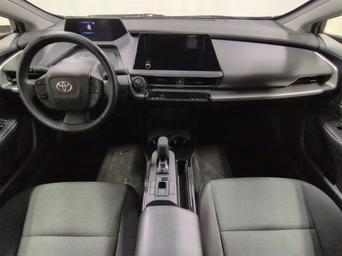 Used 2023 Toyota Prius LE image 16