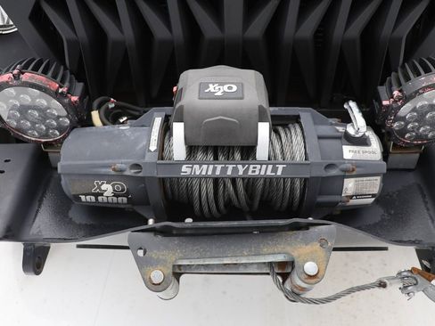 Used 2014 Jeep Wrangler Rubicon w/ Power Convenience Group image 30