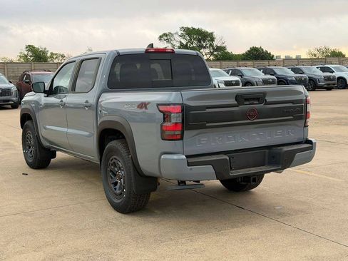 New 2026 Nissan Frontier PRO-4X w/ Tow Package AWD/4WD image 7