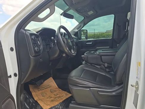Used 2020 Chevrolet Silverado 3500 W/T w/ WT Convenience Package AWD/4WD image 5