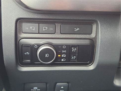 Used 2024 Ford F350 Lariat AWD/4WD image 18