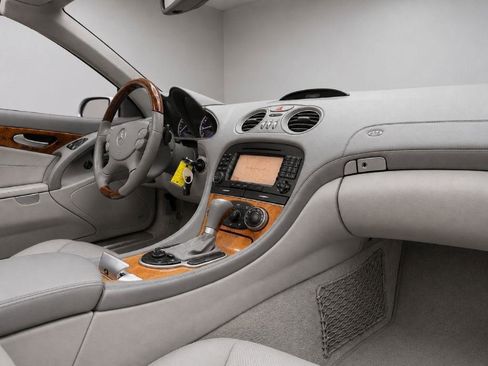 Used 2007 Mercedes-Benz SL 550 image 33