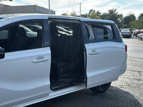 Used 2023 Honda Odyssey Sport image 29