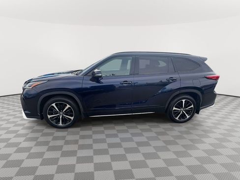 Used 2021 Toyota Highlander XSE image 8