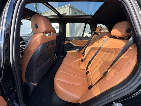 Used 2019 BMW X5 xDrive40i w/ M Sport Package image 17