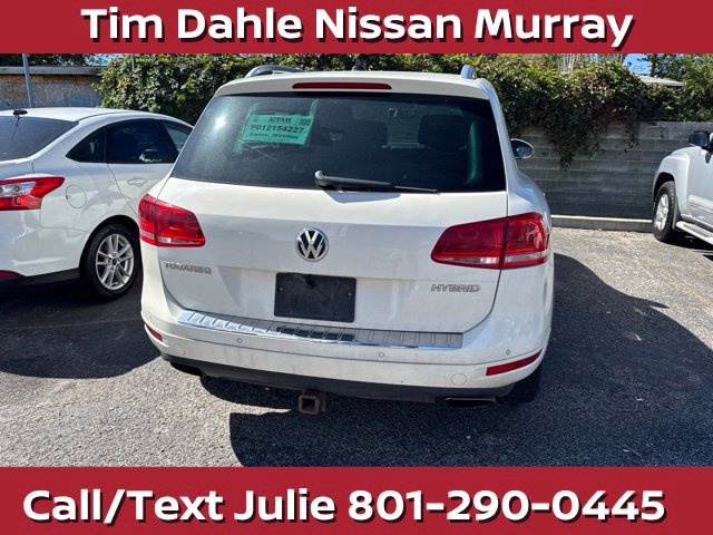 Used 2012 Volkswagen Touareg Hybrid AWD/4WD image 18