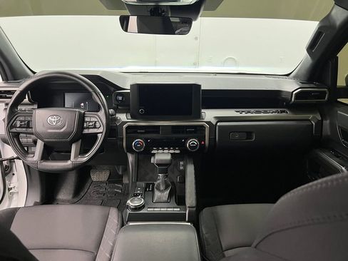 Used 2025 Toyota Tacoma SR5 image 13