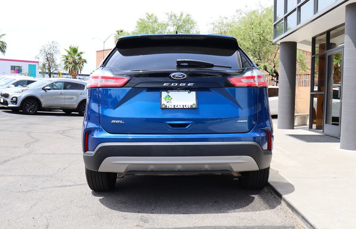 Used 2021 Ford Edge SEL w/ Cargo Accessory Package AWD/4WD image 11