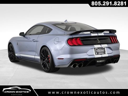 Used 2022 Ford Mustang Shelby GT500 w/ Technology Package RWD image 5